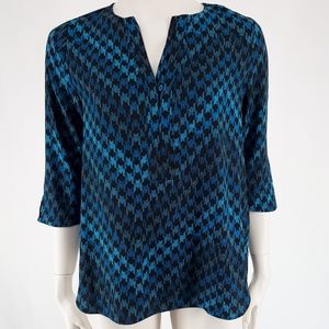 🚫SOLD🚫 Dana Buchman | Pintuck V Neck Tunic